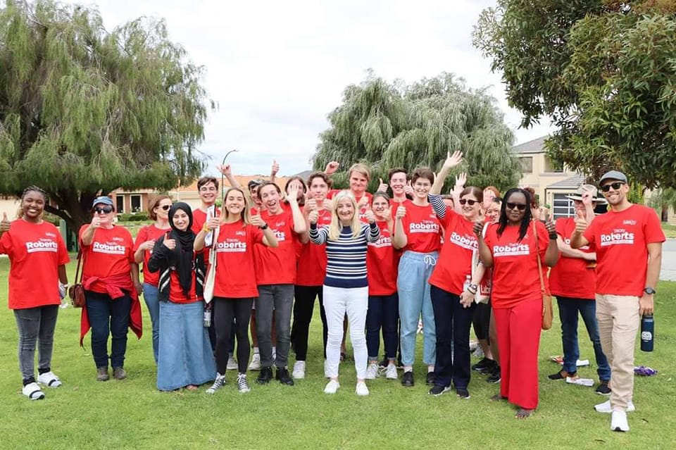 Volunteer for Tracey Roberts Main Image